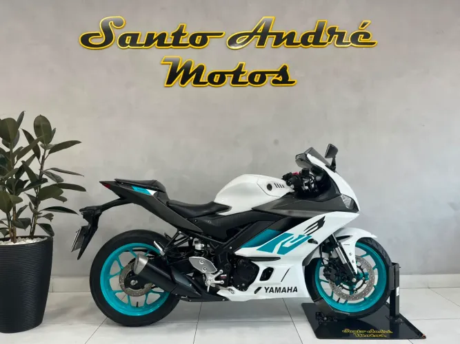 Yamaha YZF R-3 321/ABS