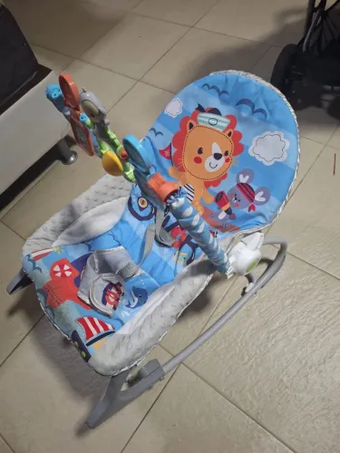 Vendo cadeirinha de bebê 