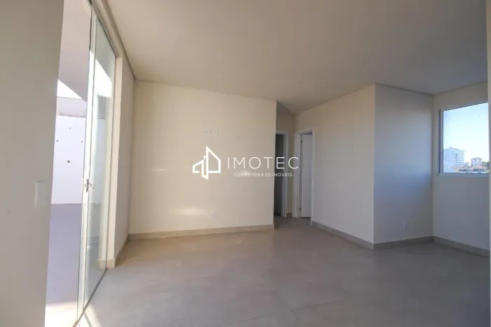 Cobertura à venda, 2 quartos, 2 vagas, Santa Mônica - Belo Horizonte/MG