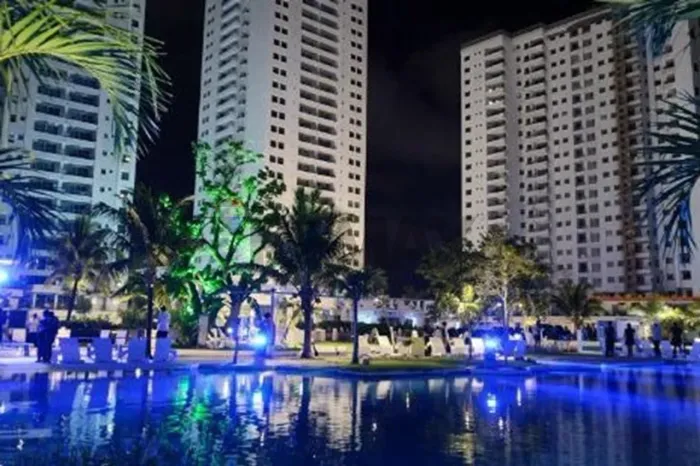 Vende-se apartamento 3 suítes no Le Park Recife