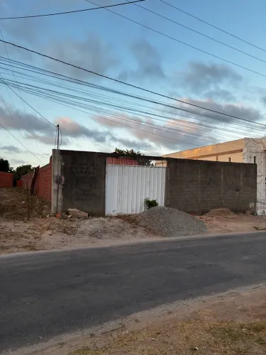  IMPERDÍVEL! TERRENO À VENDA NO EUSÉBIO - CE**