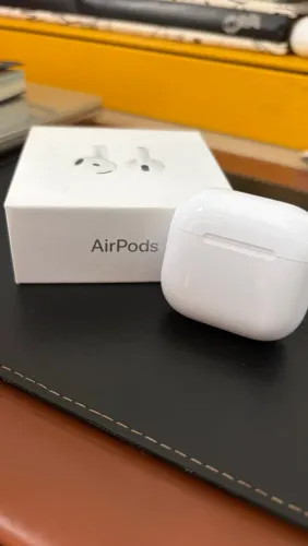 Apple AirPod 4