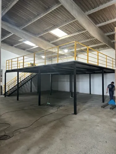 Mais espaço sem ampliar o galpão mezanino