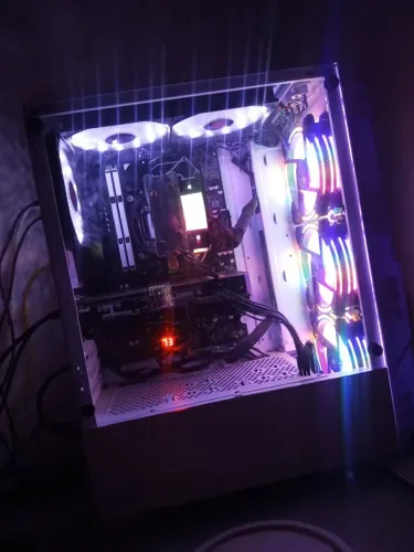 PC GAMER XEON