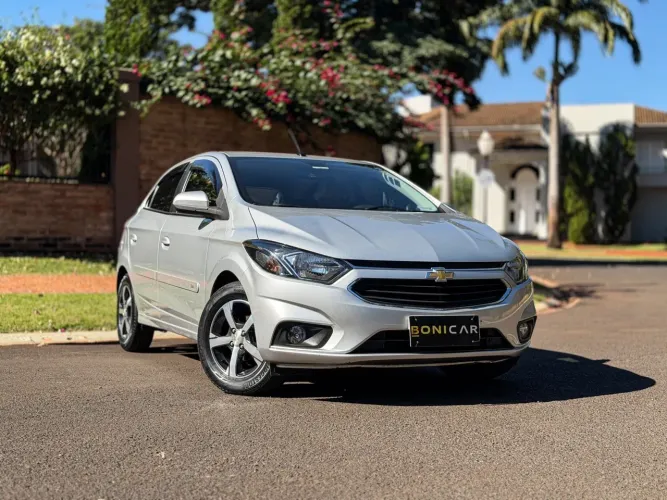 Chevrolet Onix Hatch LTZ 1.4 8V Flex Mec. 4P 2018