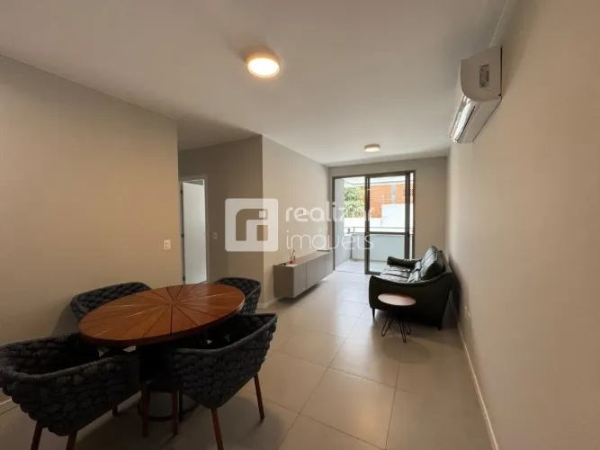 Apartamento 2 quartos no Bairro Cacupé - Florianópolis