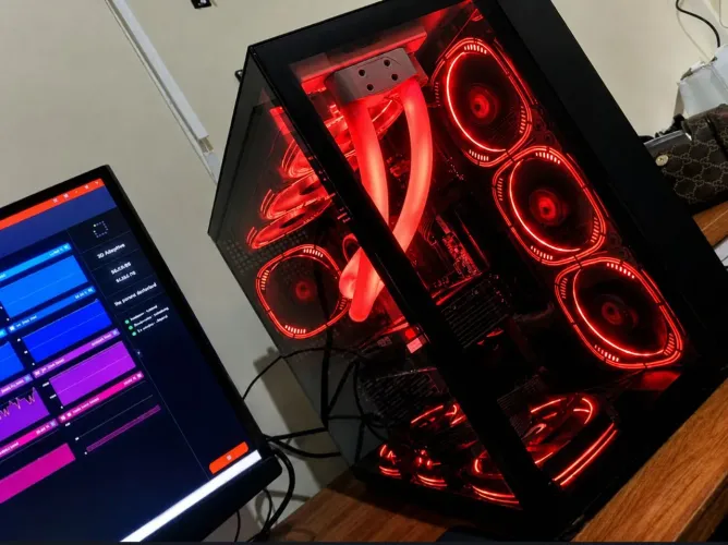 PC GAMER RYZEN 9 RTX 5070 DDR5