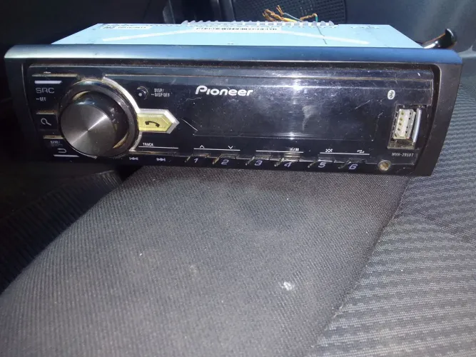 Radio Pioneer