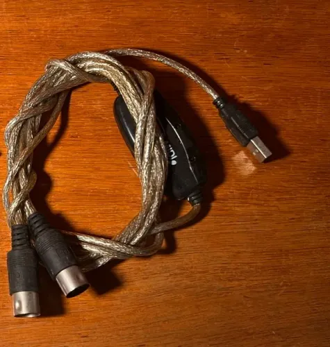 Interface de Som/Conversor USB MIDI Para Instrumentos - EM ÓTIMO ESTADO