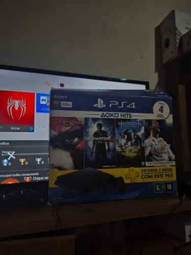 Console PlayStation 4 Slim