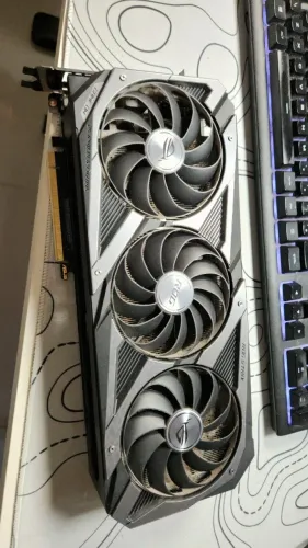 RTX 3070 ASUS ROG STRIX (a melhor 3070)