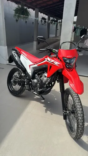 Vendo ou troco por algo do meu interesse