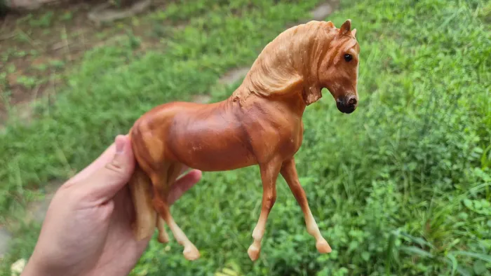 Cavalo De Brinquedo Breyer Classics Lusitano Golden Chestnut