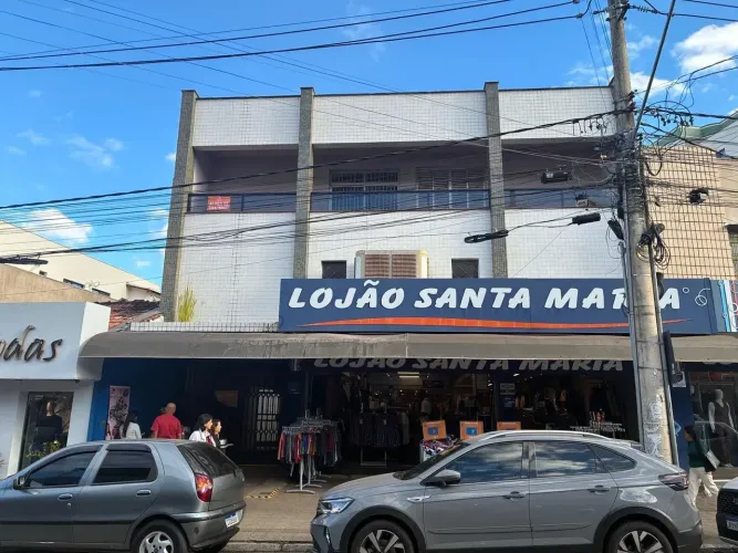 CASA PARA LOCAÇÃO (COMERCIAL OU RESIDENCIAL) AV. GETÚLIO VARGAS, 4927 JOÃO MONLEVADE/MG