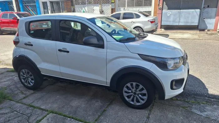Fiat Mobi Like 1.0 Fire Flex 5P. 2023