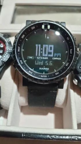 Relogio suunto core all black