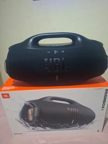 Caixa JBL 4