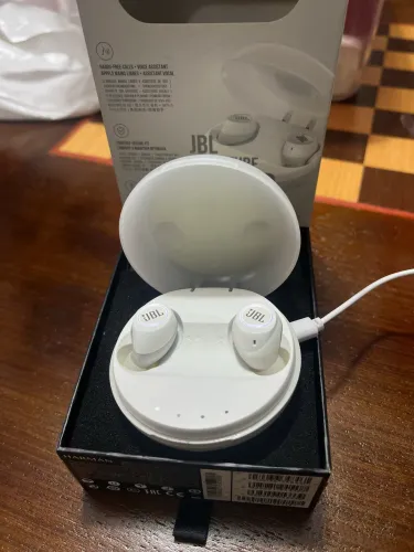 FONE JBL FREE