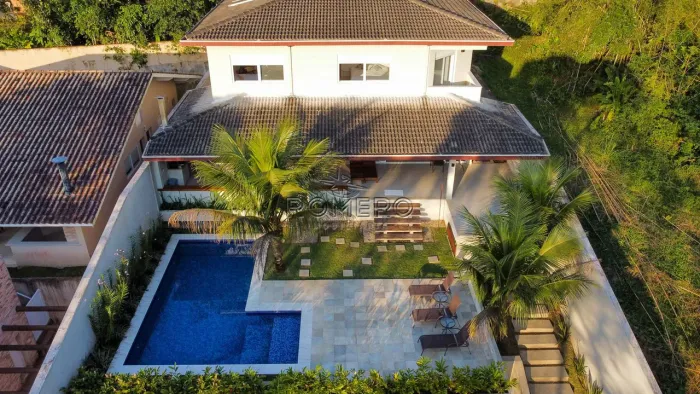 Casa de Condomínio com 6 quartos, Recanto da Lagoinha, Ubatuba - R$ 3.2 mi, Cod: 1895
