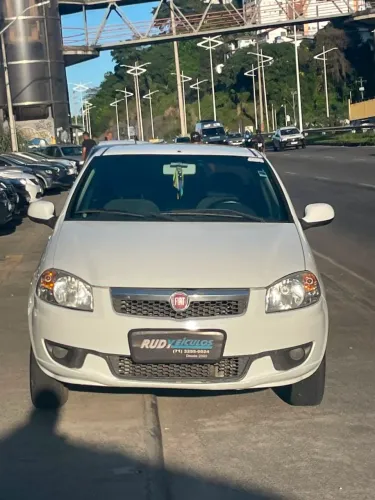 Fiat Siena EL 1.4 MPI Fire Flex 8V 4P 2015