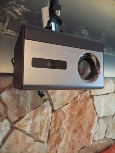 Projetor mais tela elétrica + Brinde suporte de teto - OPORTUNIDADE 