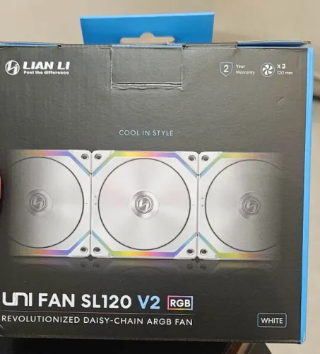Lian Li UNI Fan SL120 V2 branco kit 3 fans ARGB + controladora