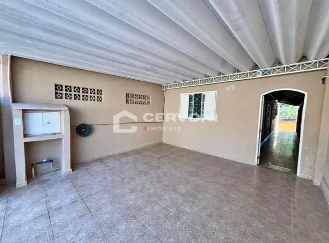 Locação - Imóvel tem 96 metros quadrados com 2 quartos, garagem com 2 vagas