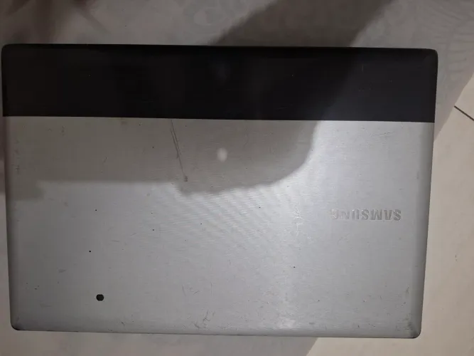 Sansung RV411