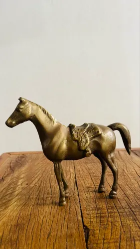 Escultura Cavalo de bronze 16x 14 cm