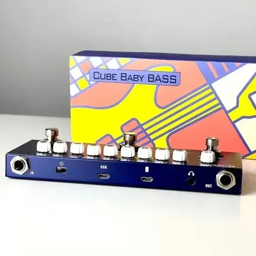 Cube baby bass