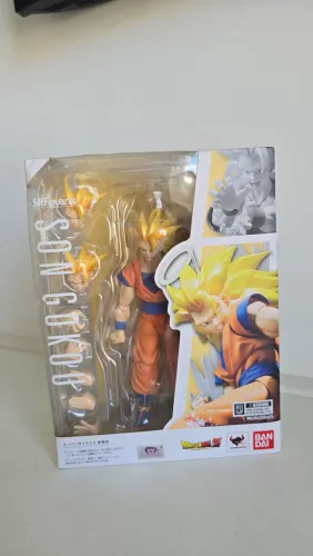 action figure goku sh figuarts