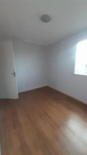 Alugo um apartamento no Paranoá parque.