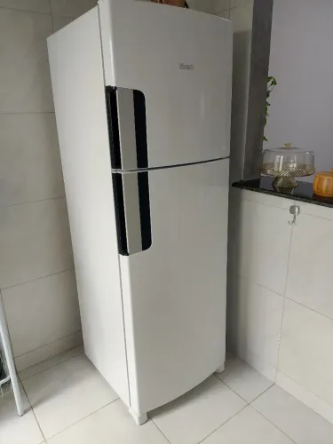 Geladeira nova Consul inverter 377L
