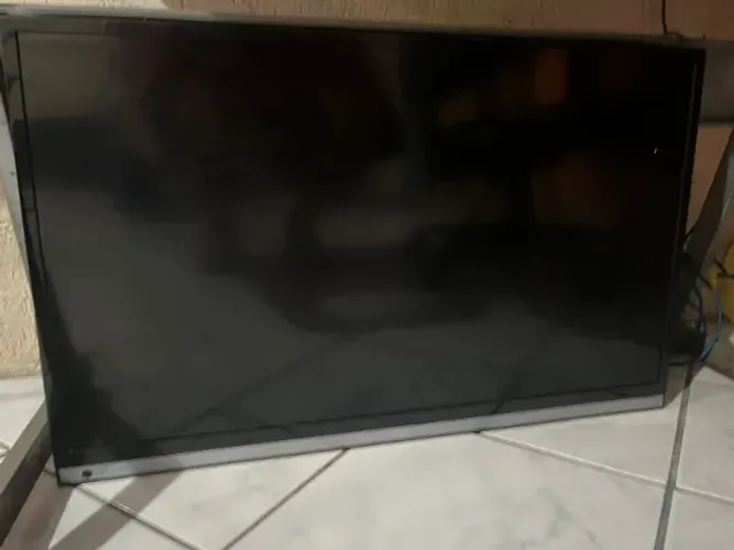 TV AOC 32 - USADA