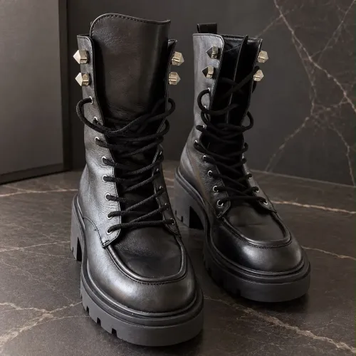 Bota Schütz