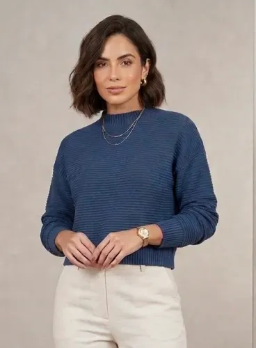 Suéter cropped tam P Azul tricô Lafort 