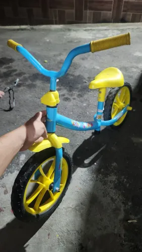 Bicicleta de equilíbrio