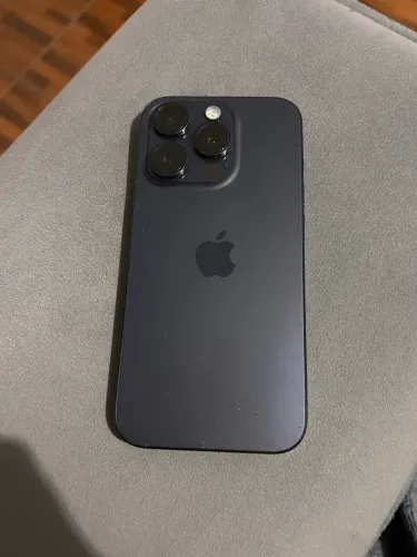 iPhone 15 pro -128gb