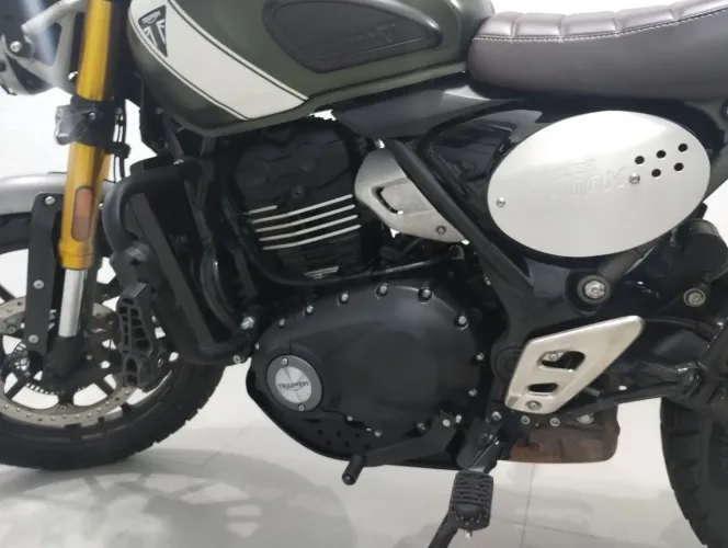 Triunfh scrambler  400 x único dono 