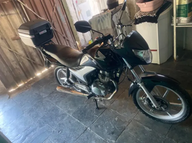 Titan 150