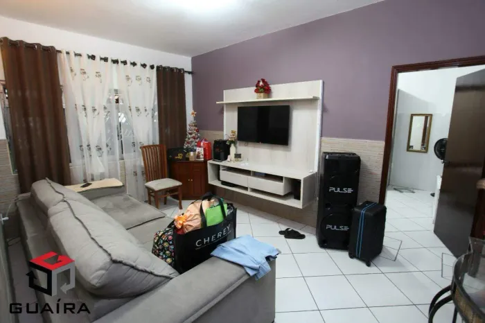 Sobrado à venda 7 quartos 2 suítes 3 vagas Taboão - São Bernardo do Campo - SP