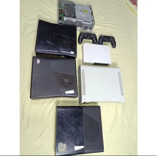Lote de videogames para peças