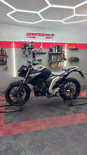 Yamaha fazer 250 único dono