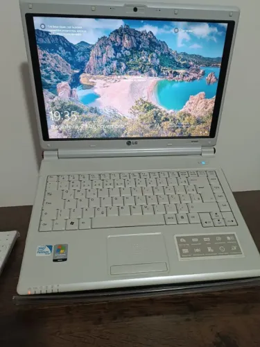 Vendo notebook LG