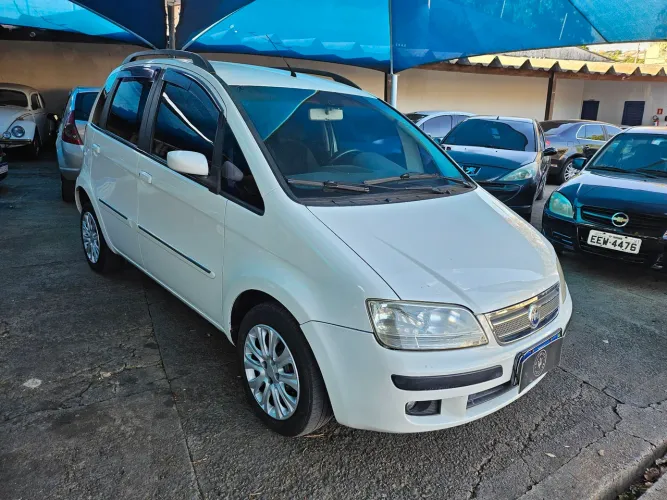 Fiat Idea HLX 1.8 MPI Flex 8V 5P 2007