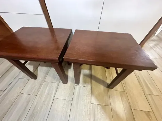 vendo dois bancos em madeira maciça reforçados