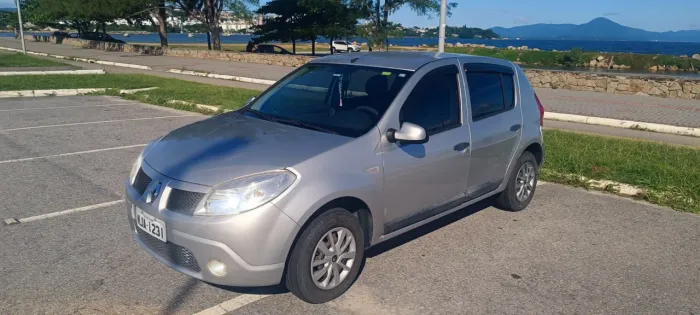 Renault Sandero Expression Hi-flex 1.0 16V 5P 2011