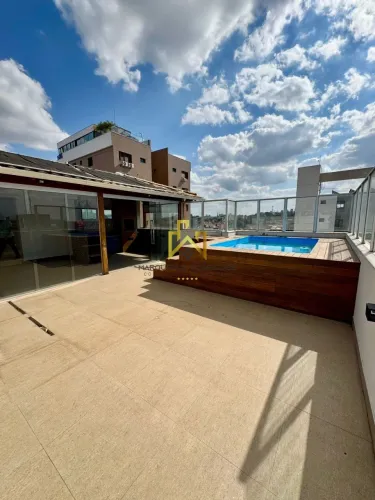 Cobertura dos Sonhos no Coração do Castelo - 220 m² de Conforto, Estilo e Bem-Estar!