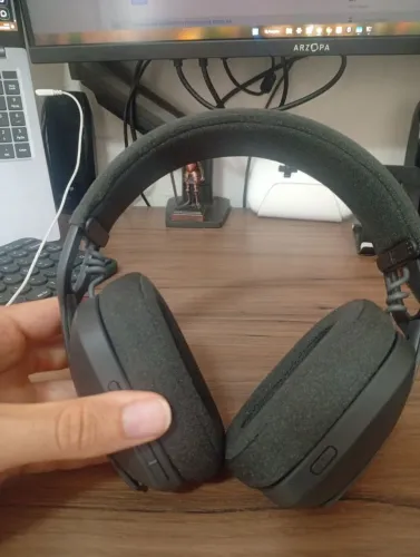 Headset Logitech Zone Vibe 100