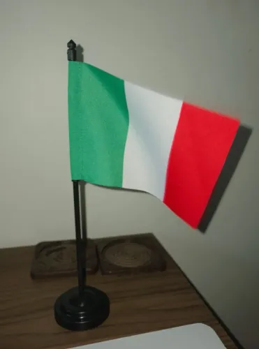 Bandeirinha de Mesa / Mini Bandeira de Mesa da Itália